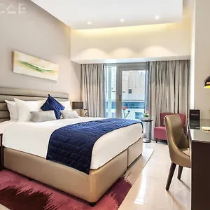 Staycae - Majestine Apartment Dubai